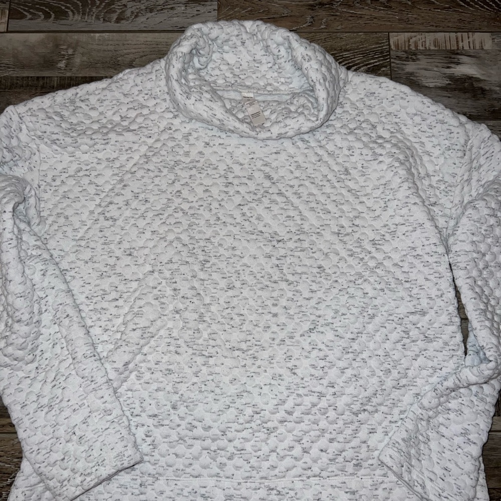 Apana Quilted Yoga Sweater
